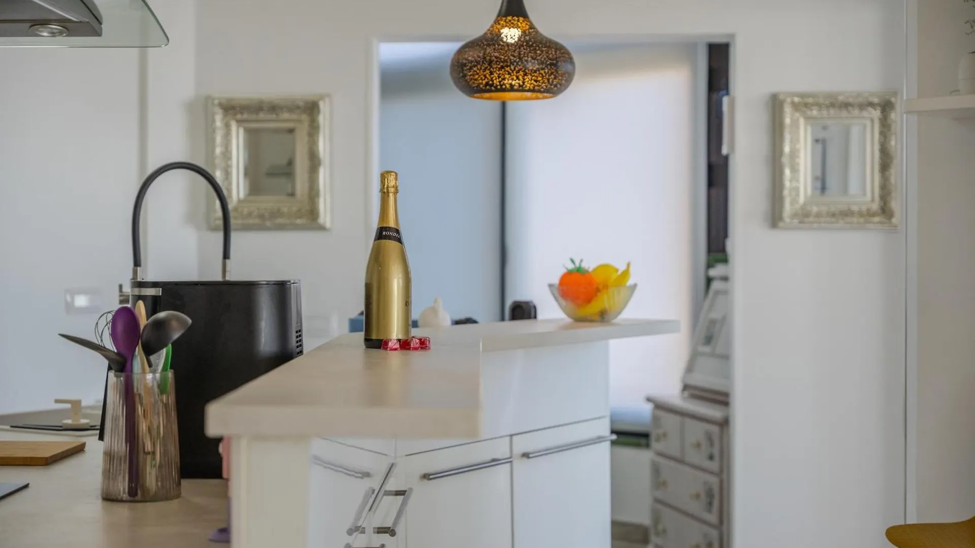 Luxury 2 Bedrooms Apartment Norton With Amazing Views In Коста-дель-Силенцио