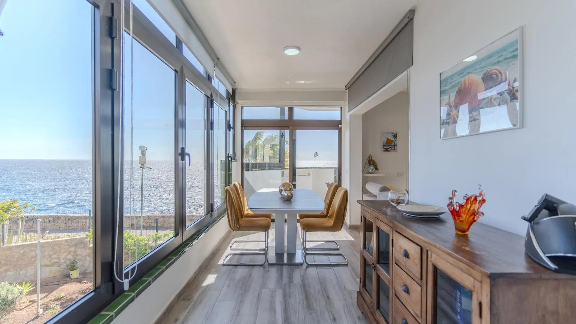 Luxury 2 Bedrooms Apartment Norton With Amazing Views In Коста-дель-Силенцио