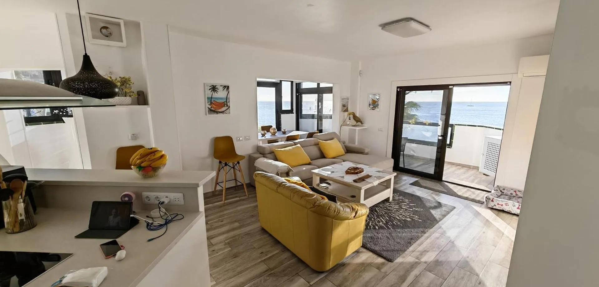 Luxury 2 Bedrooms Apartment Norton With Amazing Views In Коста-дель-Силенцио 0*,