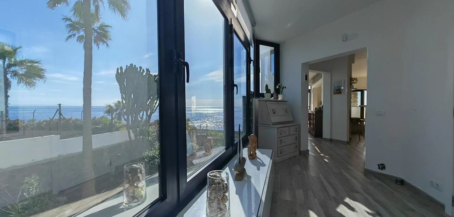 Luxury 2 Bedrooms Apartment Norton With Amazing Views In Коста-дель-Силенцио