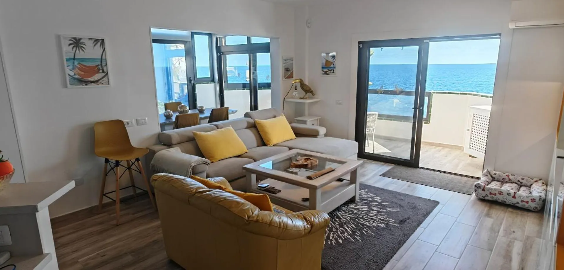 Luxury 2 Bedrooms Apartment Norton With Amazing Views In Коста-дель-Силенцио