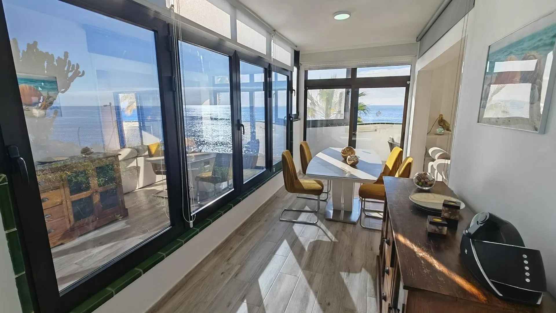 Luxury 2 Bedrooms Apartment Norton With Amazing Views In Коста-дель-Силенцио